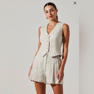 ASTR the Label Kaiko Linen Vest Set